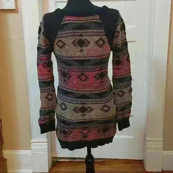 Maurices sweater southwest boho #0111E - Picture 3 of 7
